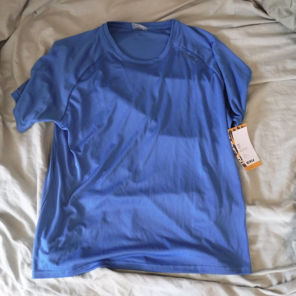 2XU Mens Aero Short Sleeve Shirt Blue Size XXL - NWT